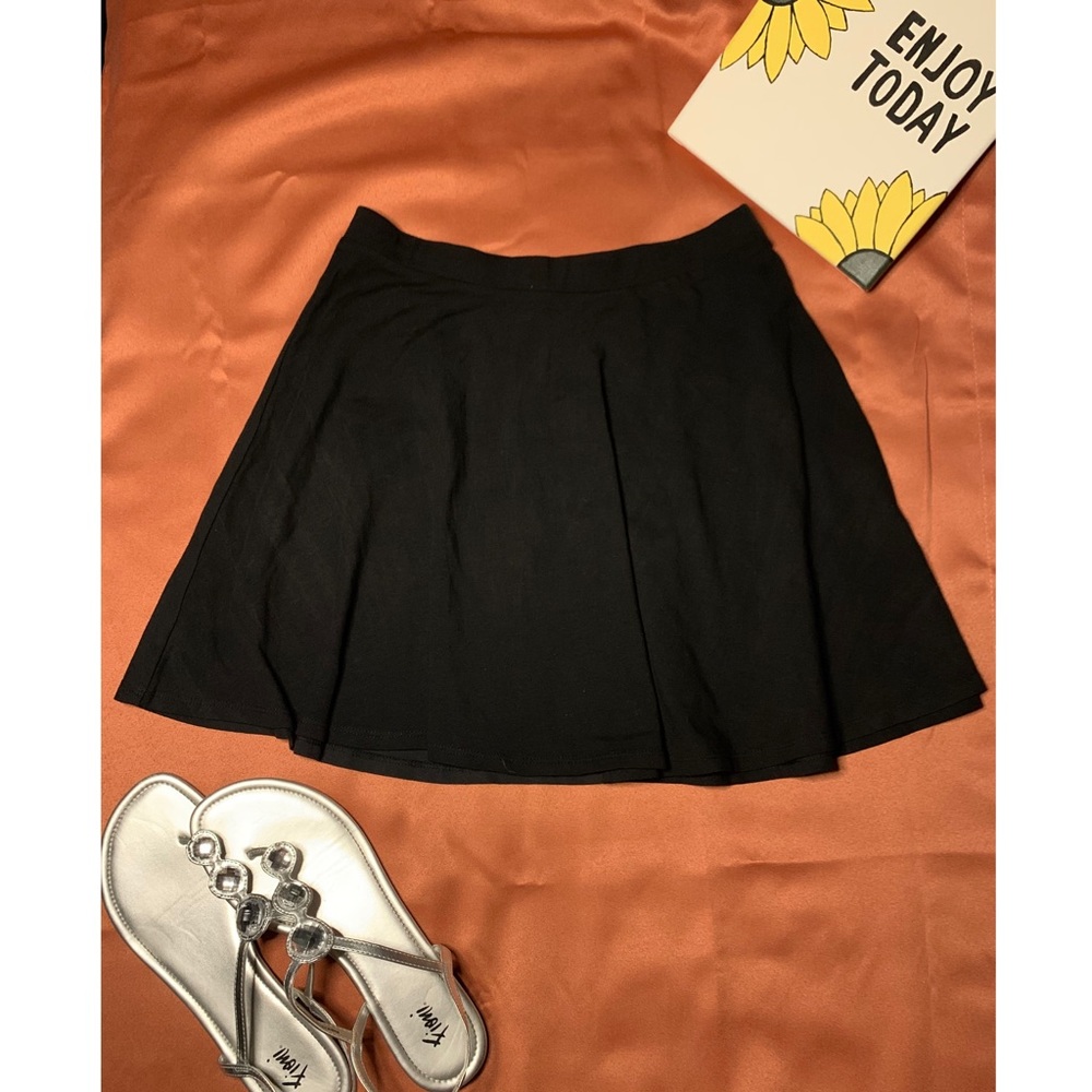 Forever 21 Black Skater Skirt